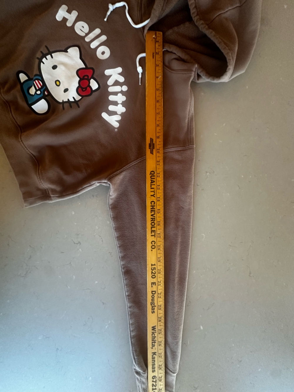 Hello Kitty Sanrio Soft Brown Cropped Hoodie Sweatshirt Size Small Y2K Cute Cozy - Picture 3 of 7